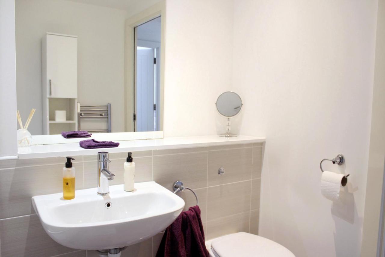 Bridgewater House - Private Room & Bathroom Near Etihad And Coop Arena Μάντσεστερ Εξωτερικό φωτογραφία